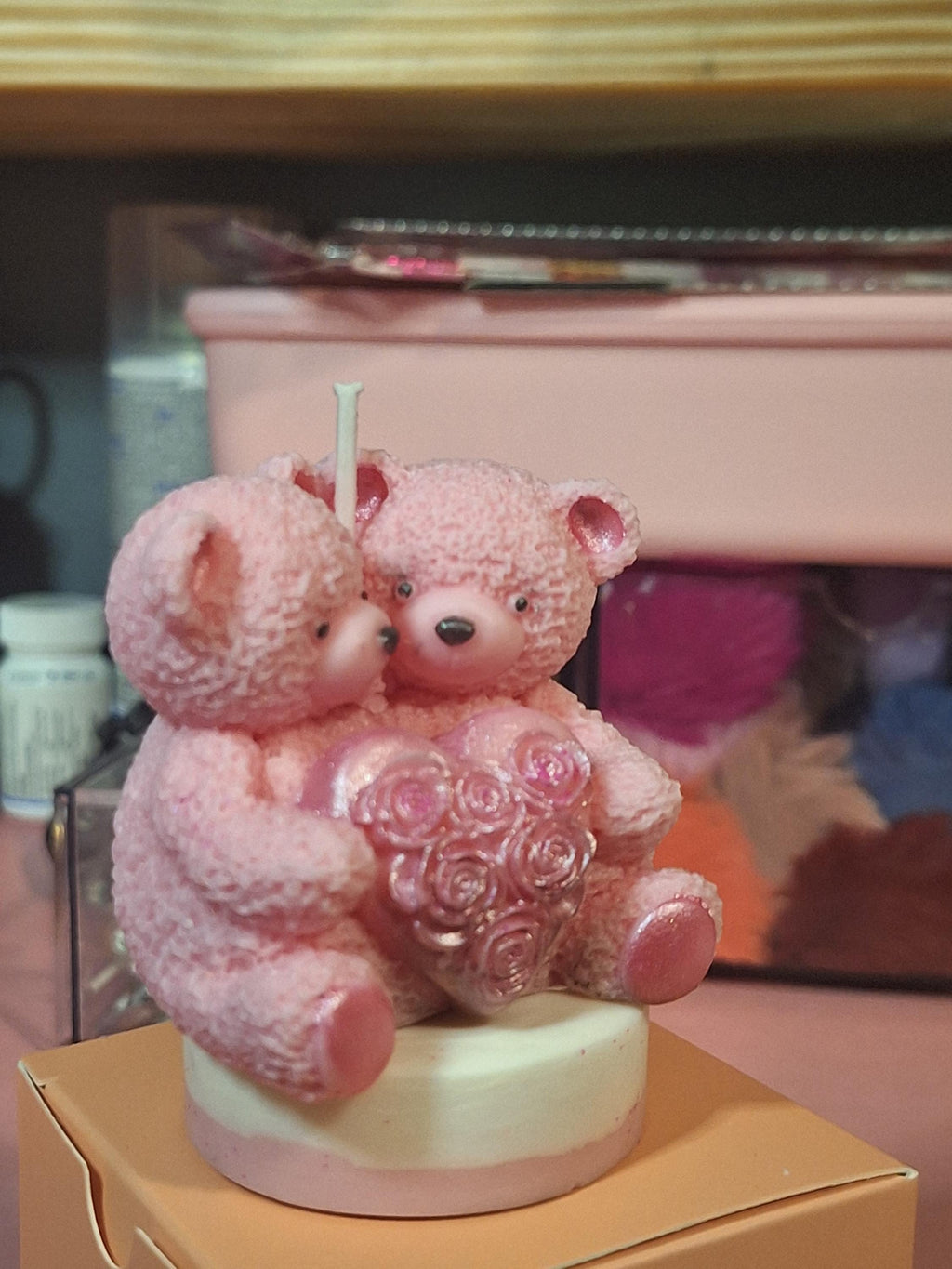 Handmade Rose Bear Candle | Soy Wax Teddy Bear Candle | Romantic Floral Scented Decor | Valentine’s Day Gift for Her | Wedding & Home Decor